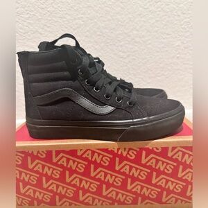 Vans Sk8 Hi-Zip Shoe
